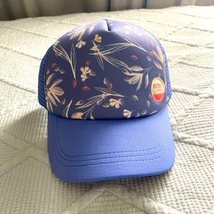 Light Blue Roxy Hat Girls